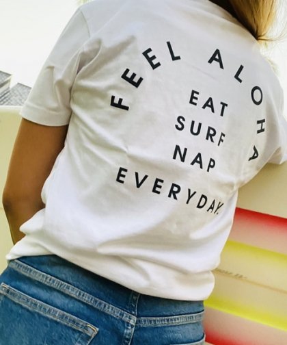 <ハワイ店限定！特別入荷>【UNISEX】FEEL ALOHA  Eat,Surf,NapTシャツ
