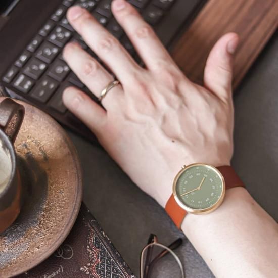 DUSTY OLIVE BROWN 40mm - マベン ウォッチズ MAVEN WATCHES DUSTY OLIVE BROWN 40mm - マベン ウォッチズ MAVEN WATCHES
