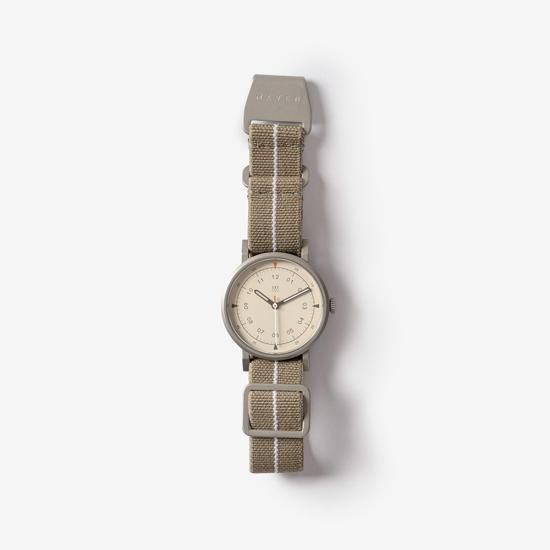 MUS-01 KHAKI P 34MM - マベン ウォッチズ MAVEN WATCHES 【日本 MUS-01 KHAKI P 34MM - マベン ウォッチズ MAVEN WATCHES 【日本