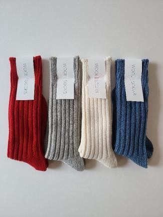 <img class='new_mark_img1' src='https://img.shop-pro.jp/img/new/icons56.gif' style='border:none;display:inline;margin:0px;padding:0px;width:auto;' />WOOL SOCKS