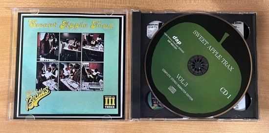 BEATLES / SWEET APPLE TRAX VOLUME3