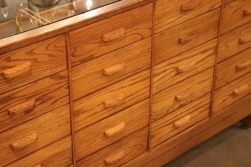 イギリスアンティーク木製27杯シャツキャビネット/食器棚飾り棚(43-134-1