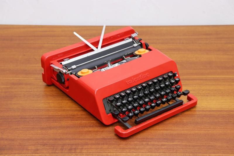 タイプライター　オリベッティ　バレンタイン　olivetti valentine