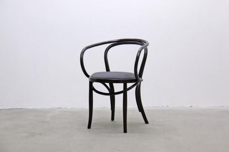 ◇秋田木工×IDC大塚家具 「No.508」ベントウッド アーム