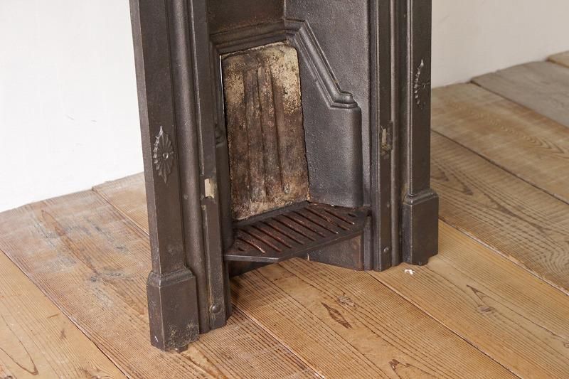 マントルピースカバー○アイアン 暖炉カバー○ビンテージ 置物