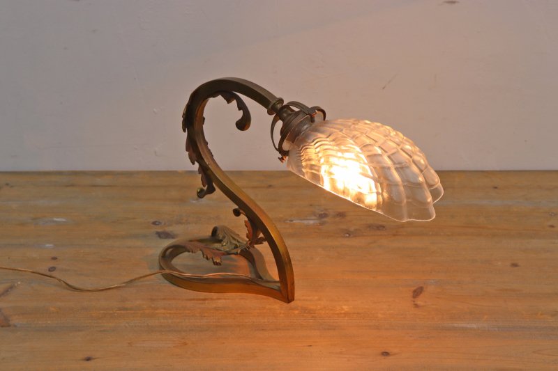 フランス製 真鍮 クラシカル テーブルランプ ライト 照明 アンティーク 