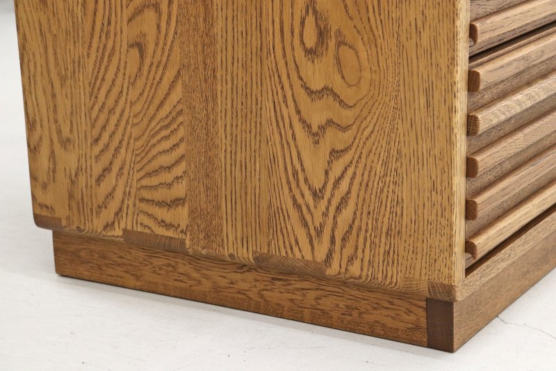 未使用 起立木工 キャビネット 食器棚 飾り棚 本棚 サイドボード 収納