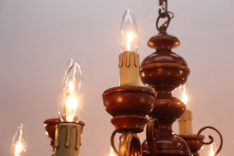 イタリア製 ヴィンテージ クラシカル 12灯 シャンデリア 木製 照明