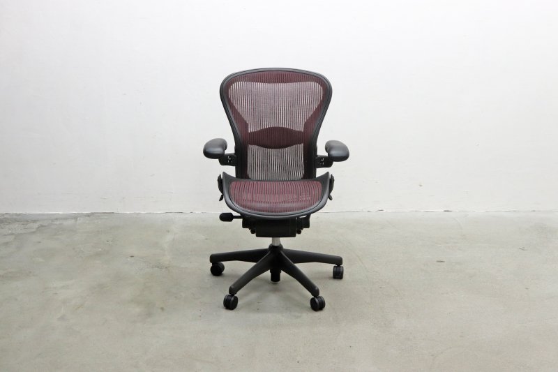 ハーマンミラー アーロンチェア Bサイズ フル装備 Herman miller Aeron