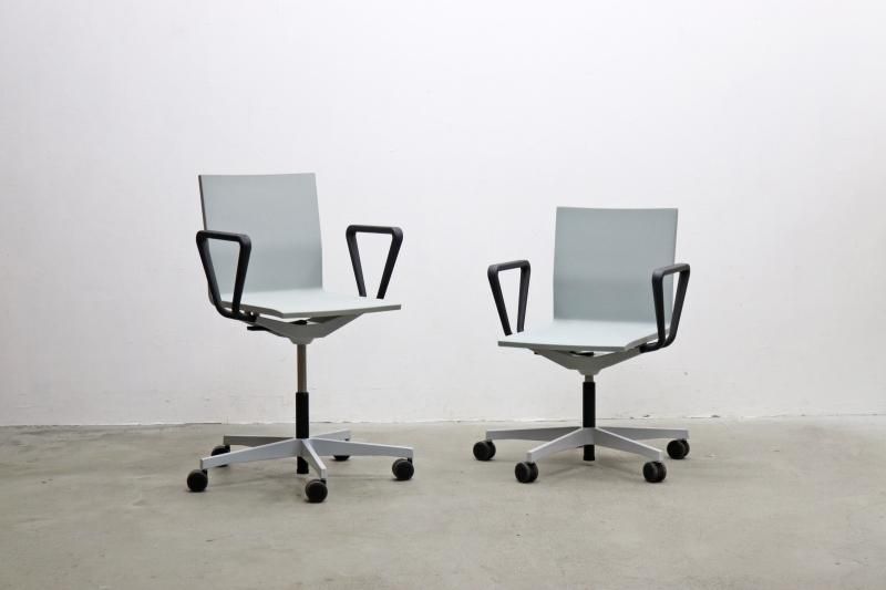 vitra 04 ハイスツール グレー