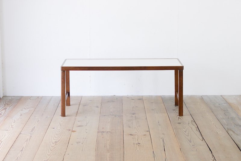 北欧 デザイン マルニ木工製ローテーブル メープル材 - センターテーブル
