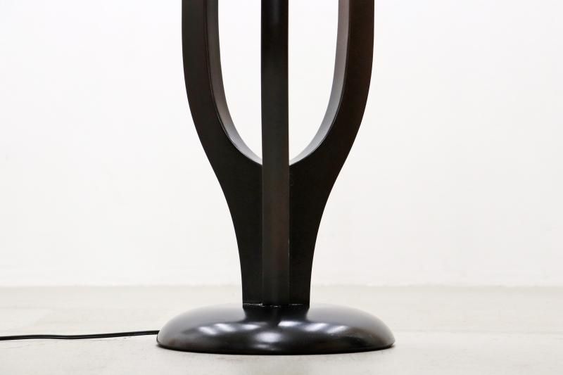 Pacific Furniture Service シリンダーランプ