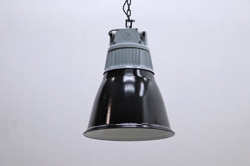 チェコ製 ヴィンテージ ペンダントランプ 琺瑯 エナメル ライト 吊り照明 ファクトリーランプ インダストリアル B3