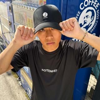 <img class='new_mark_img1' src='https://img.shop-pro.jp/img/new/icons63.gif' style='border:none;display:inline;margin:0px;padding:0px;width:auto;' />SQUARE LOGO CAP													 