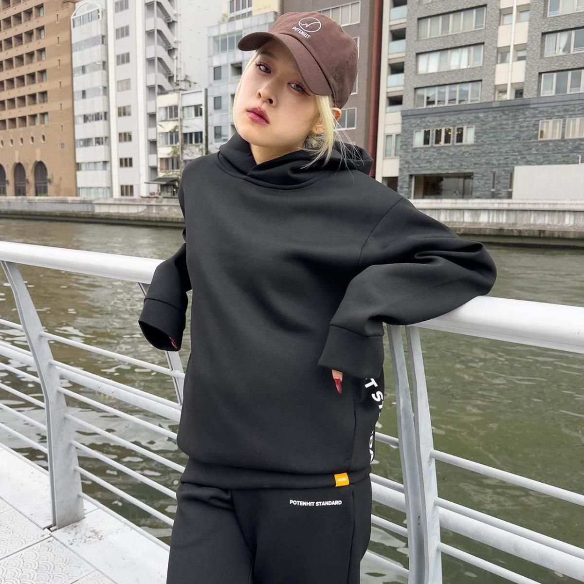 LE PHIL SPORTS ダンボールニットプルオーバー セットアップ対応》ダンボールニットプルオーバー（5-0021-1-23