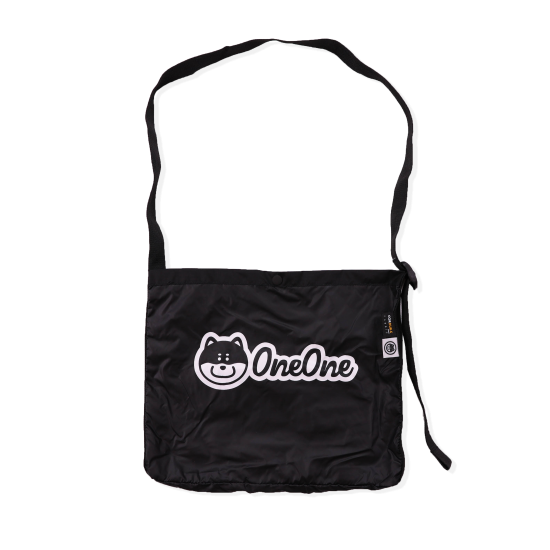 <img class='new_mark_img1' src='https://img.shop-pro.jp/img/new/icons60.gif' style='border:none;display:inline;margin:0px;padding:0px;width:auto;' />OneOne  Logo Saccoche å