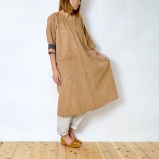 七分袖ワンピース 麻柄ライン/ブラウン/三河織物