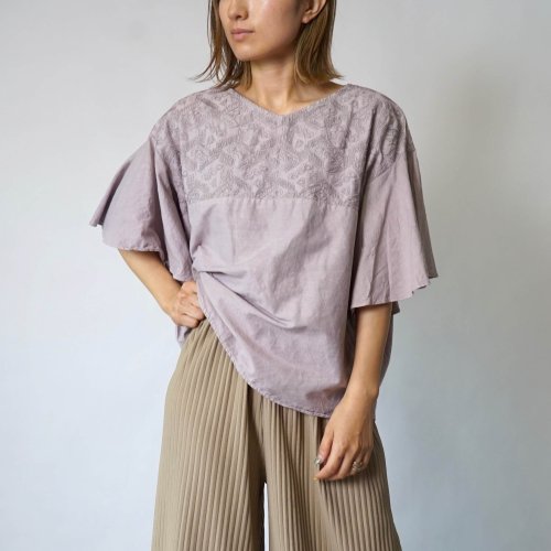 刺繍フリルスリーブTシャツ/ピンクベージュ/三河織物