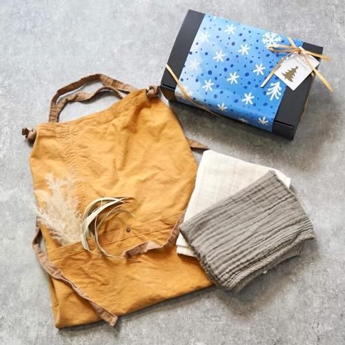 クリスマスギフト3点セット(BOXラッピング付き)/クロスエプロンオレンジ+フェイスタオル2枚セット(生成り,カーキ)