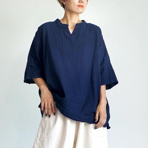 キーネック ガーゼTシャツ|ネイビー - UZUiRO(ウズイロ) / 公式