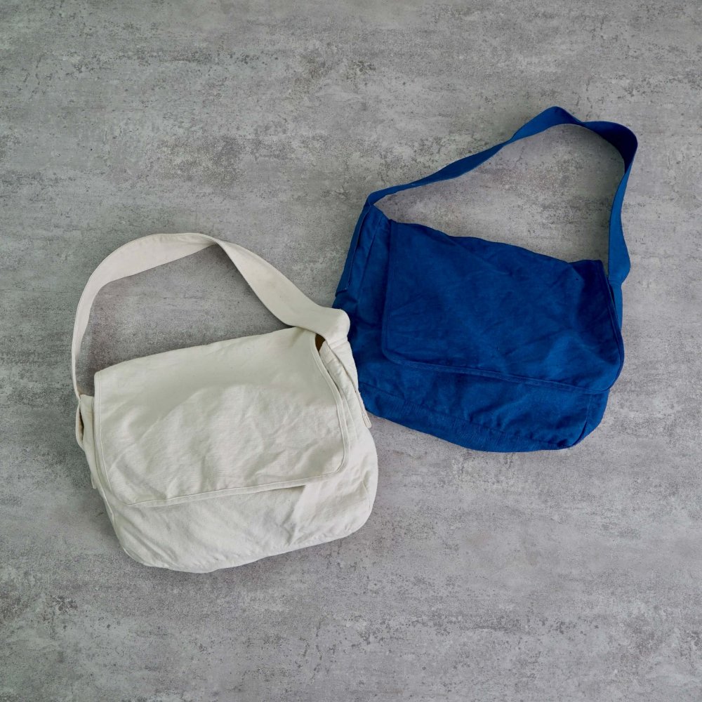 メッセンジャーバッグ/ブルー/三河織物 | シンプルなデザインで