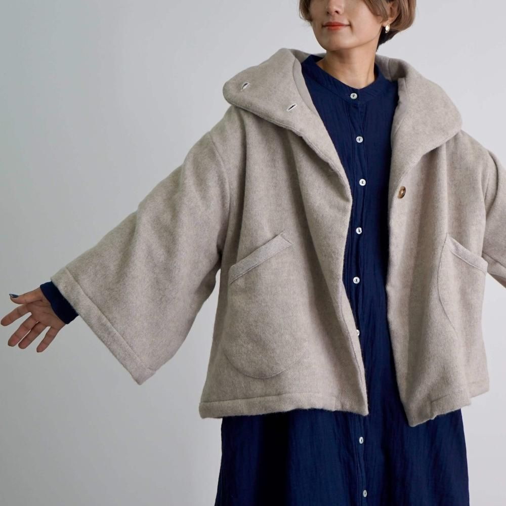 kemuショートコートベージュ ウールショートコート/ベージュ/尾州織物 | ふわもこあったか♪表地