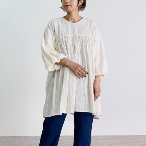 UZUIRO ウズイロ　チュニック割烹着 ゆるふわシルエット　ブルーまだら UZUIRO ウズイロ チュニック割烹着 ゆるふわシルエット ブルーまだら