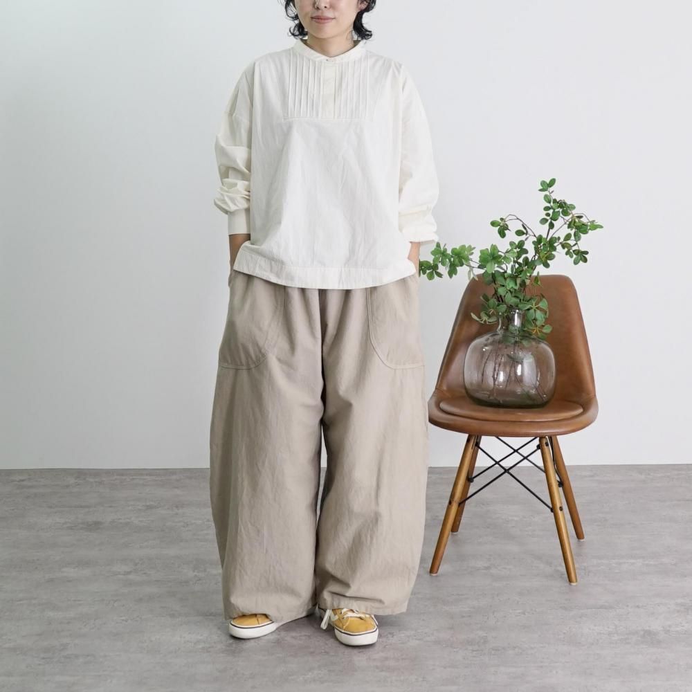 UZUiRO　ウズイロ　リネンタックシャツブラウス　カーキ UZUiRO ウズイロ リネンタックシャツブラウス カーキ UZUiRO