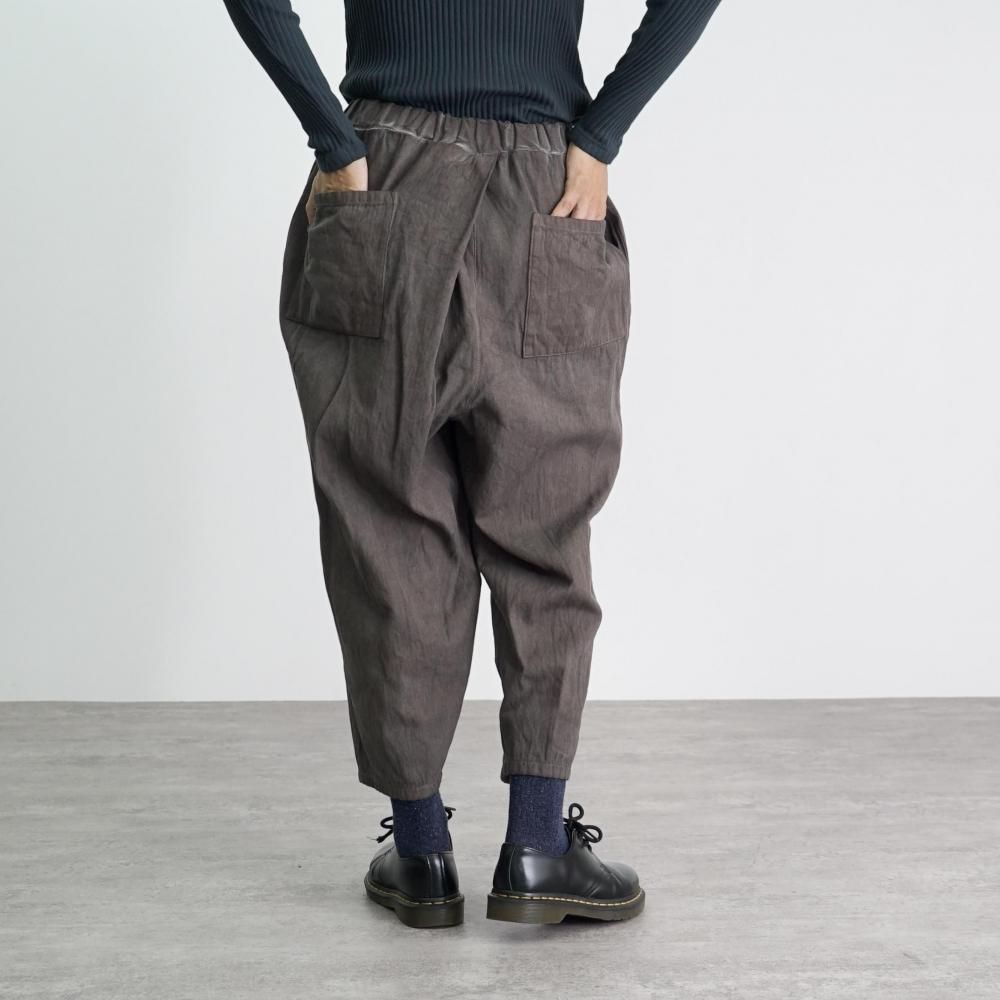 ペグトップタックパンツ | ヘリンボーングレー - UZUiRO