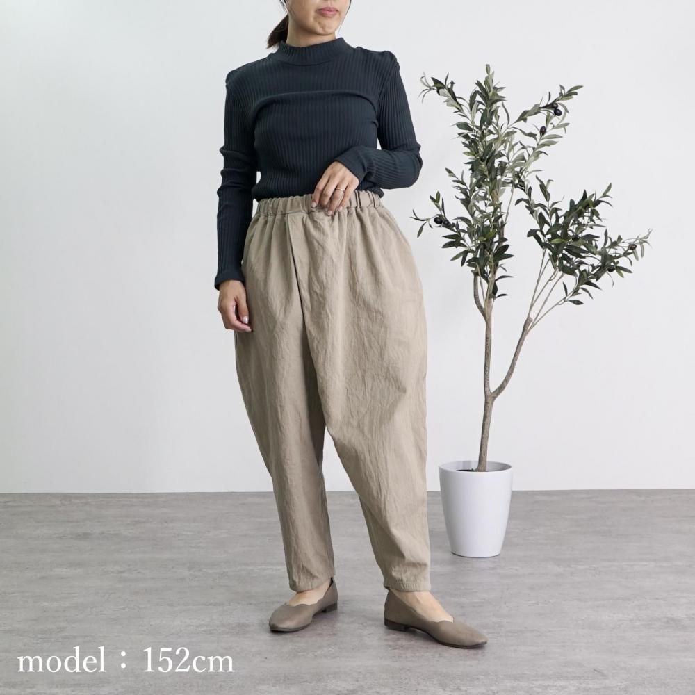 ペグトップタックパンツ | ヘリンボーンカーキ - UZUiRO(ウズイロ