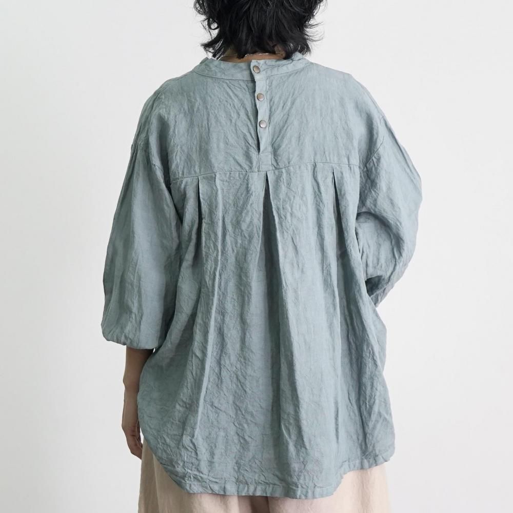 UZUiRO　ウズイロ　リネンタックシャツブラウス　カーキ UZUiROウズイロリネンタックシャツブラウスカーキ
