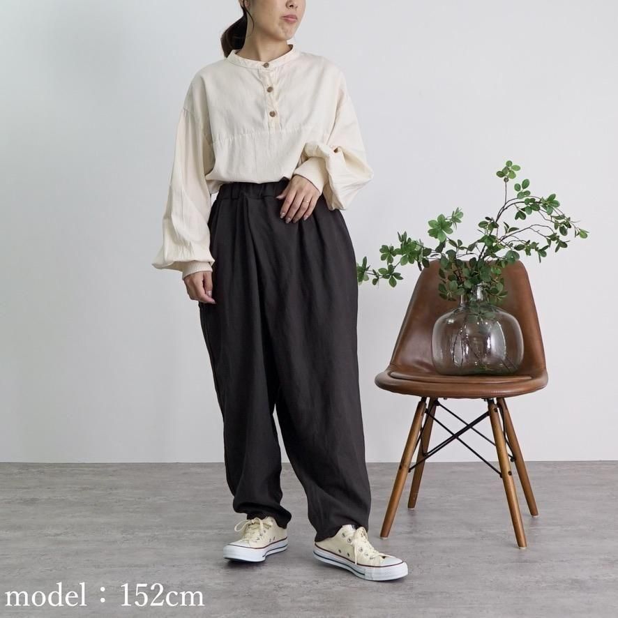 ペグトップタックパンツ | ヘリンボーン ネイビー - UZUiRO(ウズイロ