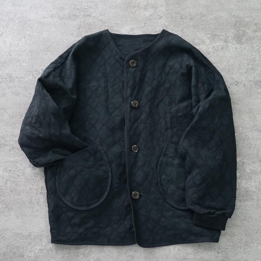 ダイヤ柄ノーカラージャケット | ブラック - UZUiRO(ウズイロ) / 公式