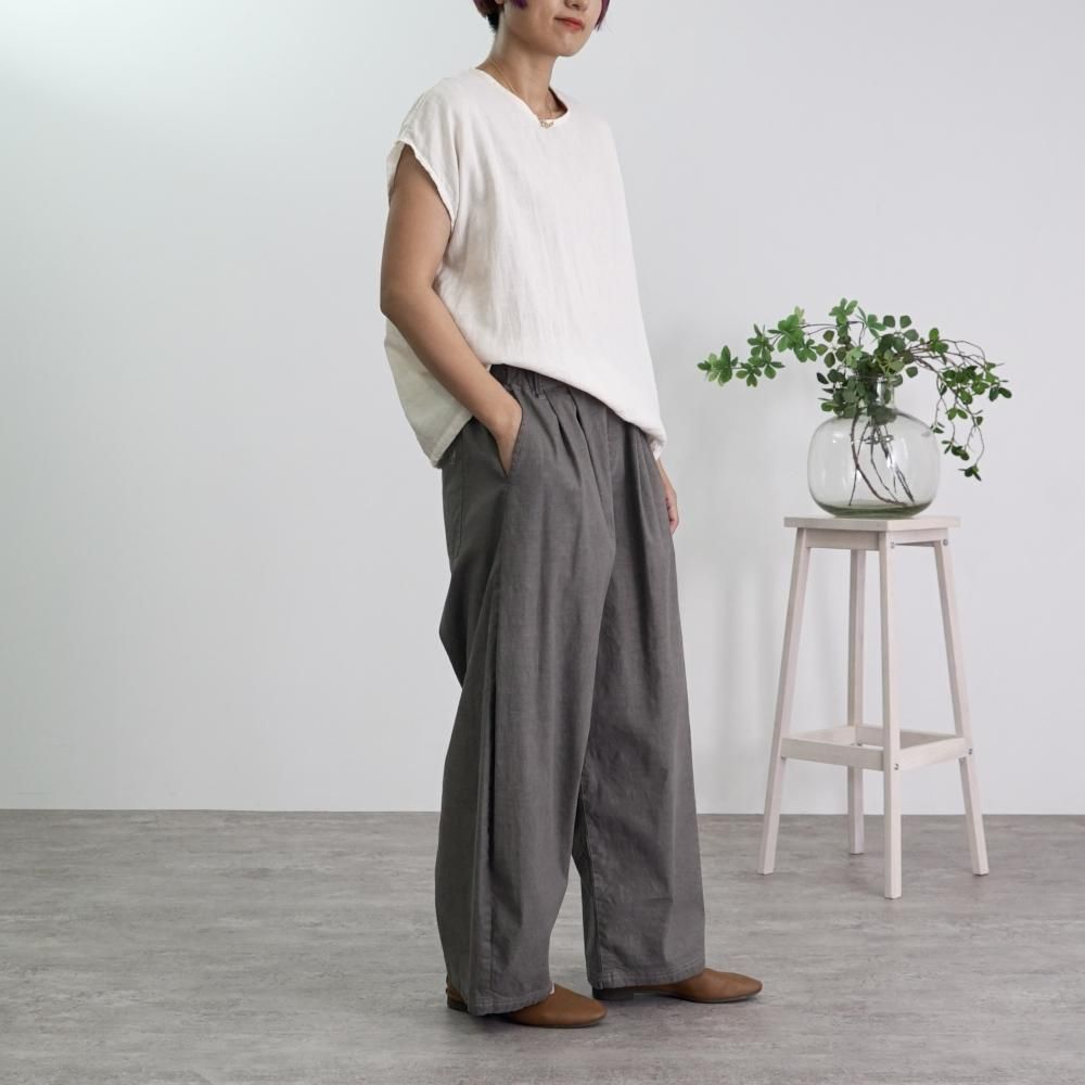 タックバルーンパンツ | コラボ商品 - UZUiRO(ウズイロ) / 公式