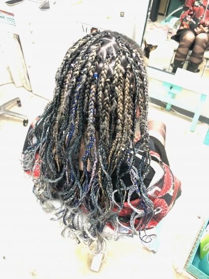 ブレイズ 長さミディアム ブロックサイズl 前髪残し Hair Design El Black 池袋 エルブラック コーンロウブレイズ の専門店 ブレイズ 長さミディアム ブロックサイズl 前髪残し Hair Design El Black 池袋 エルブラック コーンロウブレイズ の専門店