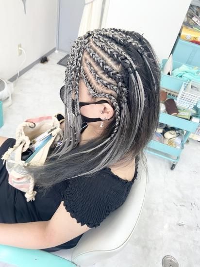 ハーフコーンロウと前髪ブレイズ Hair Design El Black 池袋 エルブラック コーンロウブレイズの専門店
