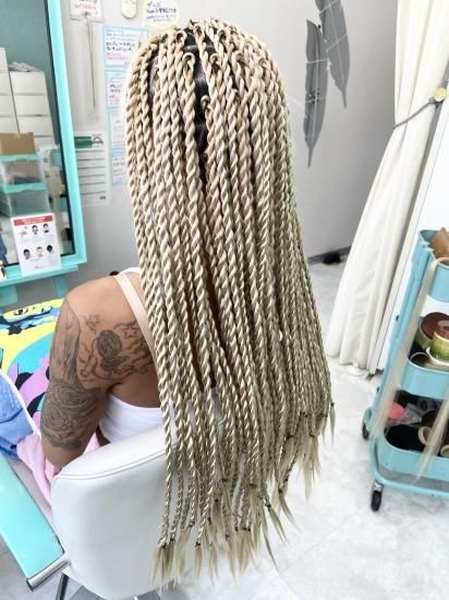 タイトロープ ブロックサイズl 長さセイムレイヤー Hair Design El Black 池袋 エルブラック コーンロウブレイズの専門店 タイトロープ ブロックサイズl 長さセイムレイヤー Hair Design El Black 池袋 エルブラック コーンロウブレイズの専門店