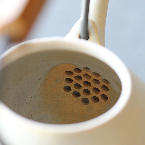 うつわの店 IZUMO [utsuwa] online shop｜角掛政志作 耐火土瓶（白）