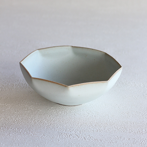 時代　磁器 中国 元明 磁州窯 径17．5cm 佛字 時代保証（2025年最新