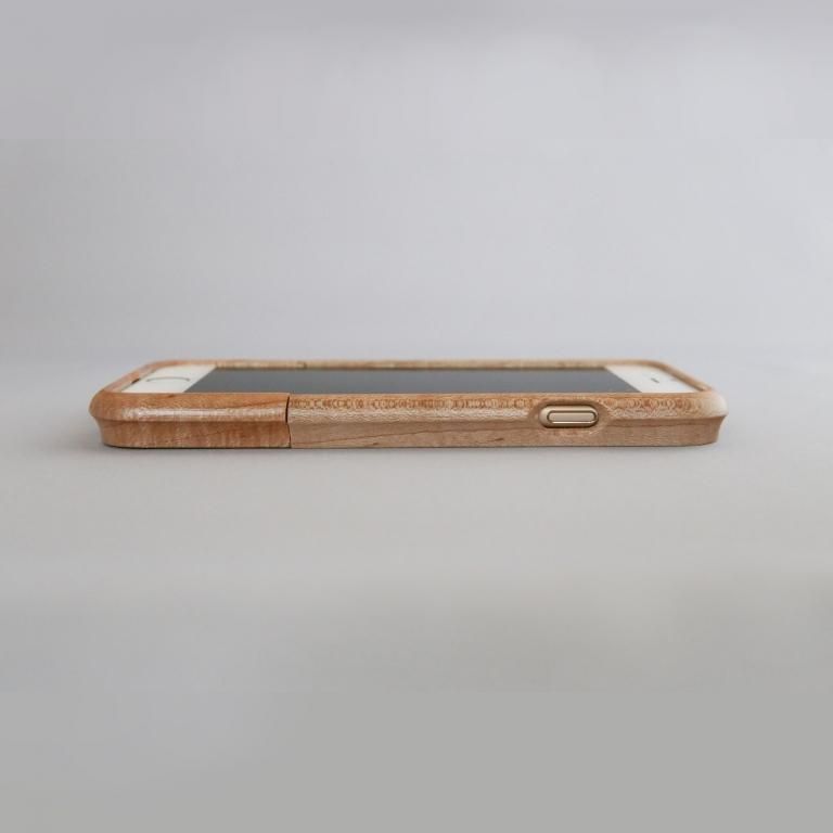 B) カスタム木製iPhoneケース　オーダー受付(ピックガードオプション付) B) カスタム木製iPhoneケース オーダー受付(ピックガード