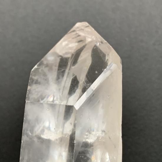 ゲートウェイ付き　マスタークリスタル　水晶原石 Amazon.co.jp: ゲートウェイ付き マスタークリスタル 水晶原石 W