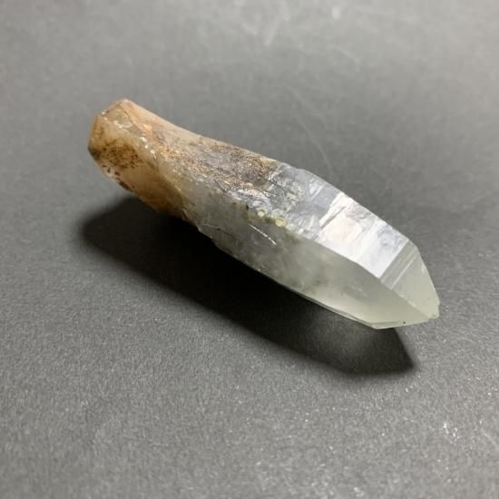 大分県豊後尾平鉱山産まりも水晶 ファントム 6cm - feel