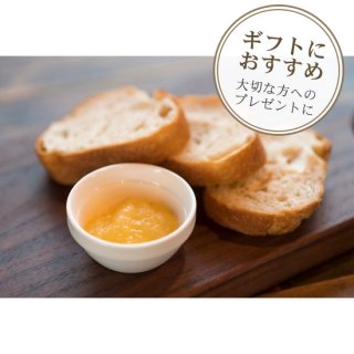 青森県産りんごをベースに作ったオリジナル調味料6種類ギフトセット