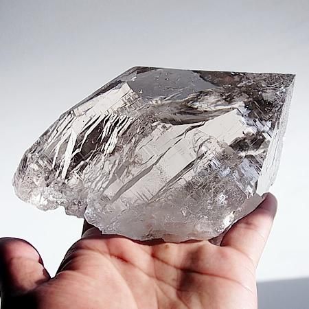 ヒマラヤアイスクリスタルIce Crystal - Himalayan Gems, Nepal ヒマラヤアイスクリスタルIce Crystal - Himalayan Gems, Nepal