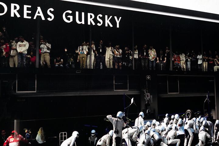 Andreas Gursky / F1 Boxenstopp I, 2007
