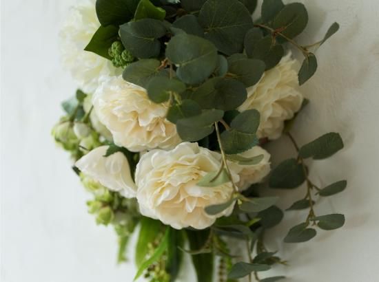 白バラとユーカリおしゃれなスワッグ - カントリーマム オンライン