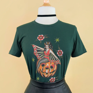<img class='new_mark_img1' src='https://img.shop-pro.jp/img/new/icons6.gif' style='border:none;display:inline;margin:0px;padding:0px;width:auto;' />October Child T-Shirt