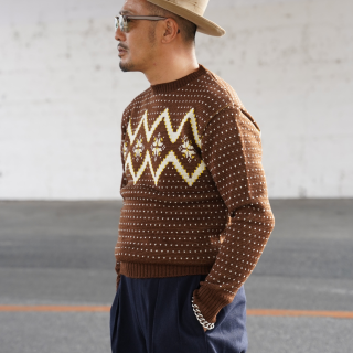 Vintage 1950's Style Crew-neck Knit