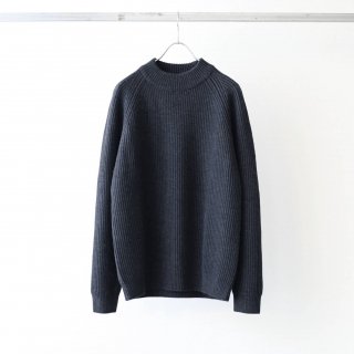 bunt - GRANDFATHER CREW NECK SWEATER (Charcoal)