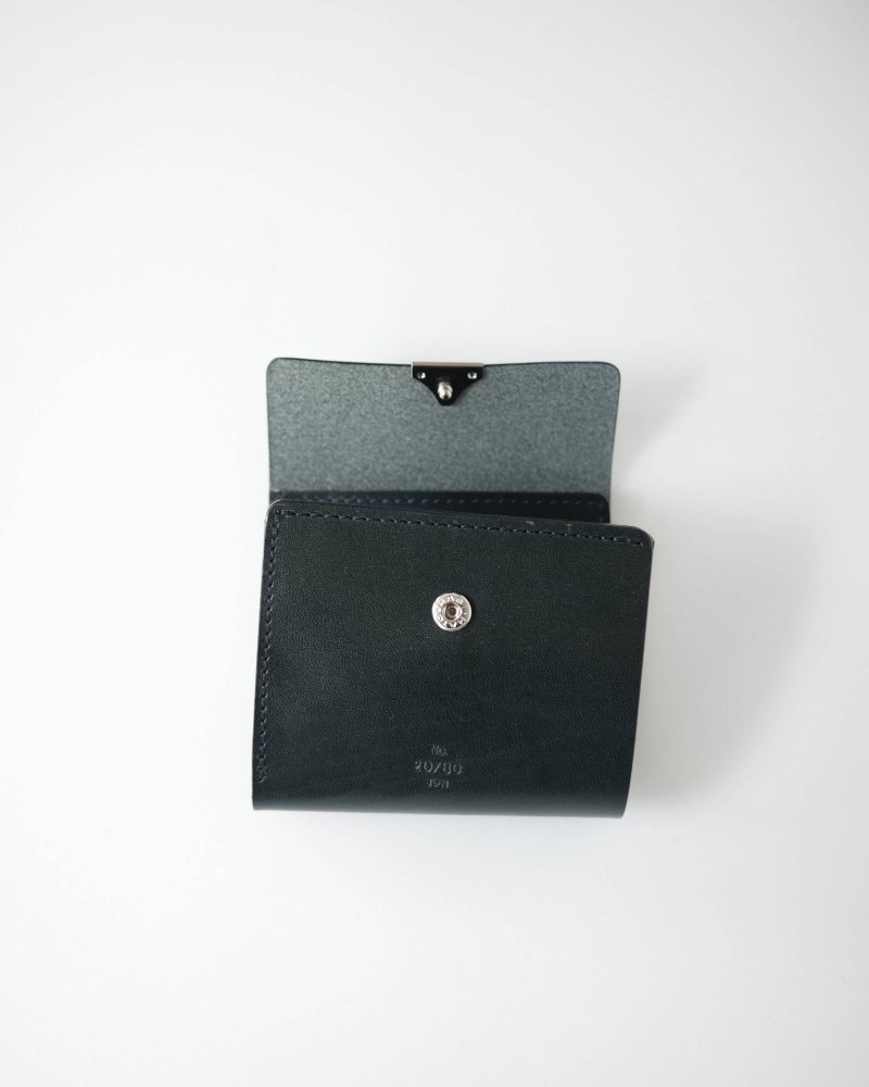 20/80 | TOCHIGI LEATHER FOLDED WALLET WITH FLAP (NAVY) | hazy